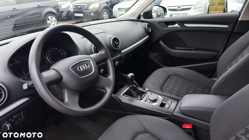 Audi A3 Sportback 1.6 TDI - 16
