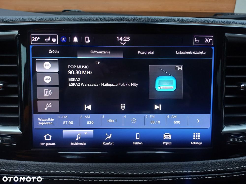 Chrysler Pacifica - 20