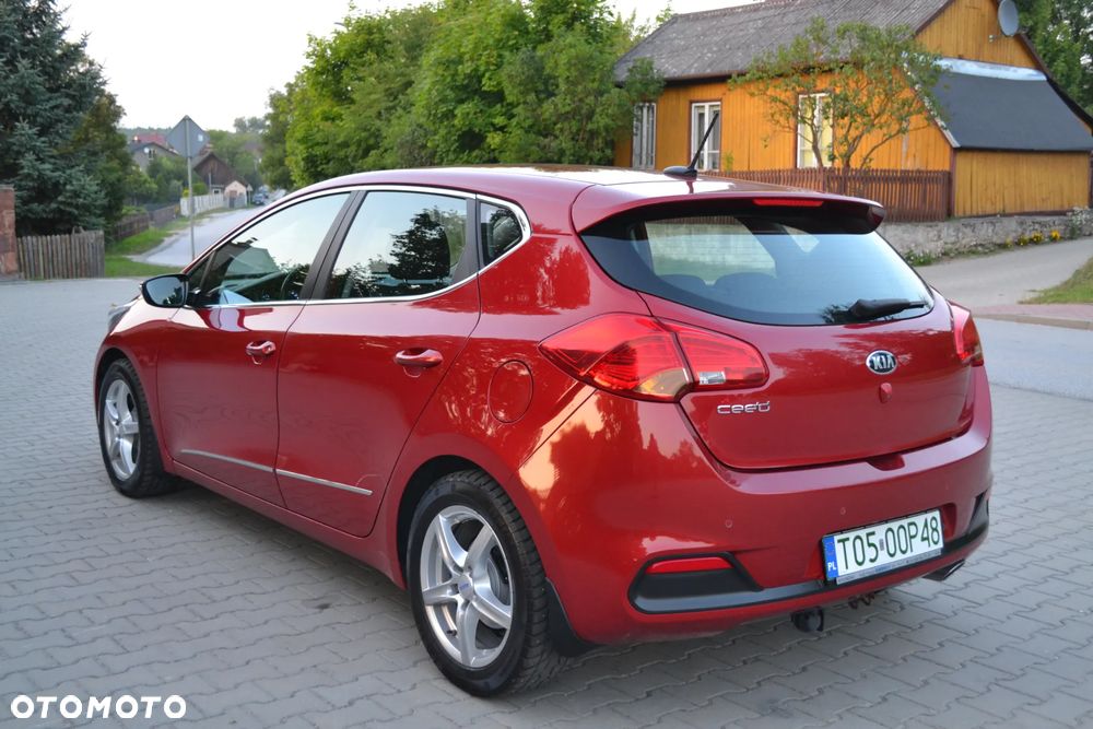 Kia Ceed 1.6 GDI Platinum Edition - 10