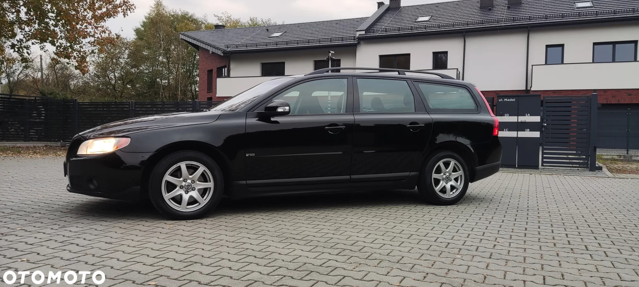 Volvo V70 2.0D Kinetic - 29