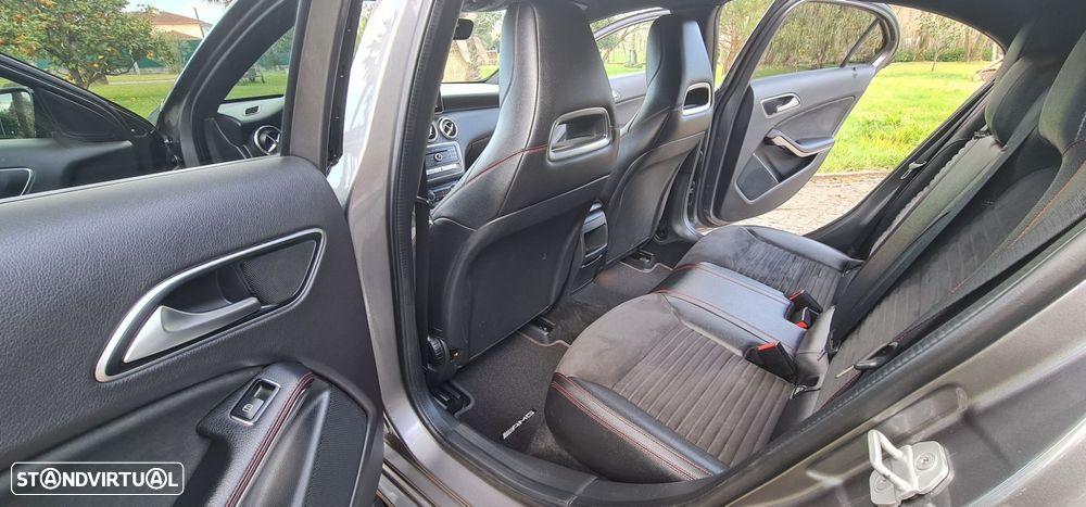 Mercedes-Benz A 200 CDI BE AMG Line - 33