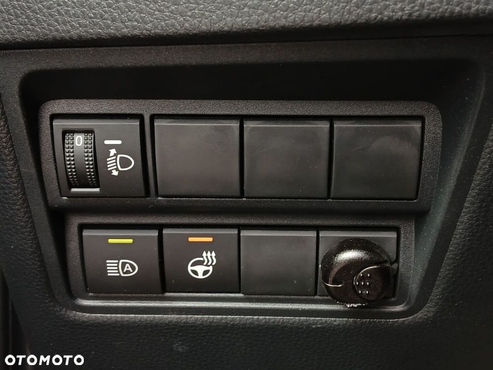 Toyota Yaris Hybrid 1.5 GR Sport - 34