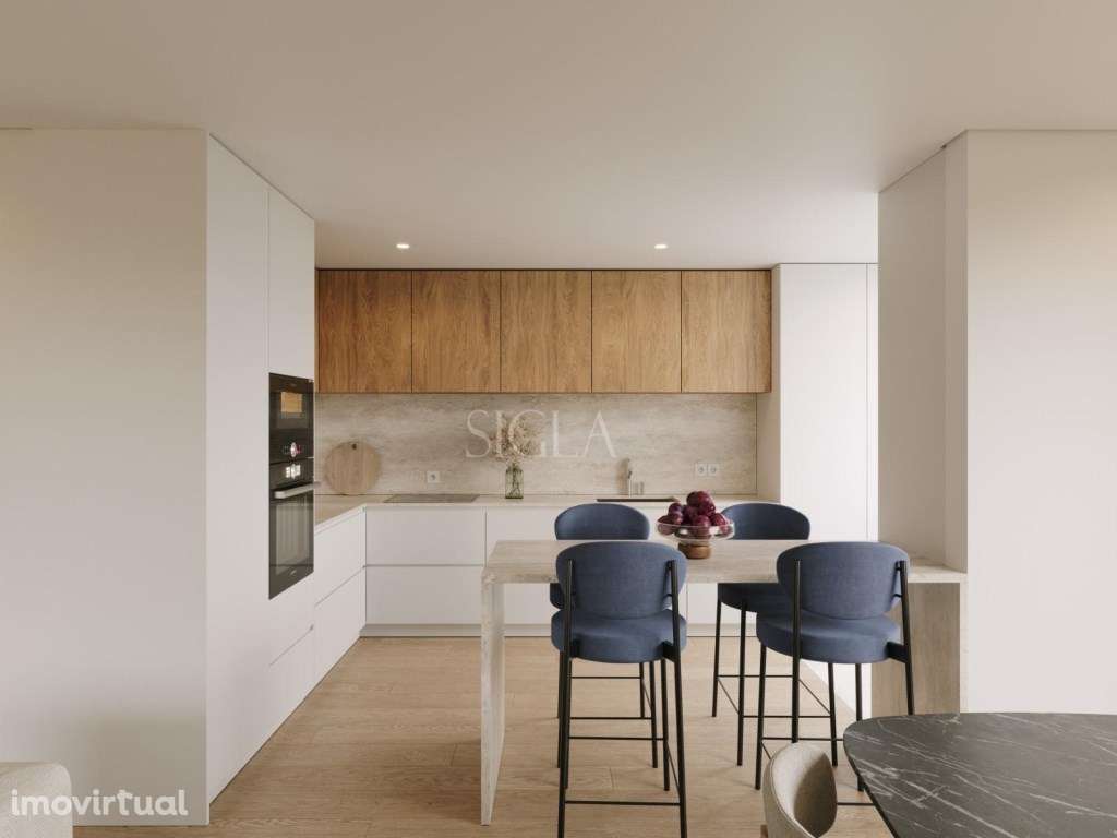 T4 Duplex com jacuzzi em S. F. da Marinha - Grande imagem: 4/11