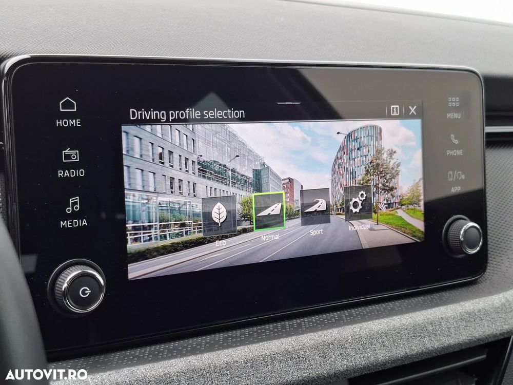 Skoda Kamiq 1.0 TSI DSG Selection - 12