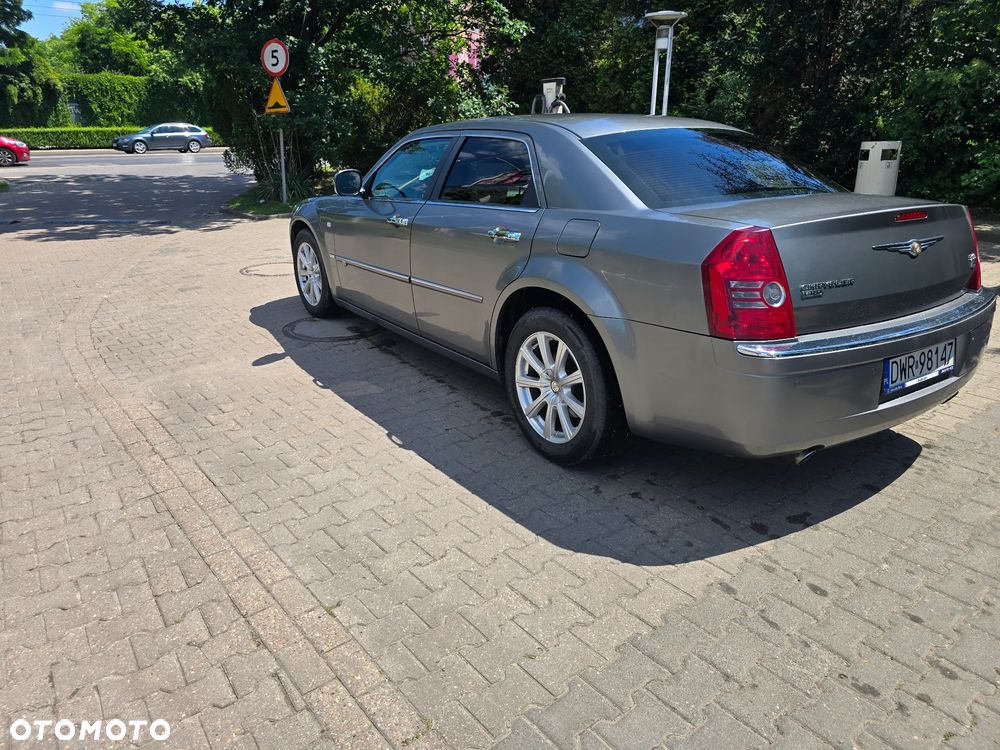 Chrysler 300C 3.0 V6 CRD - 4