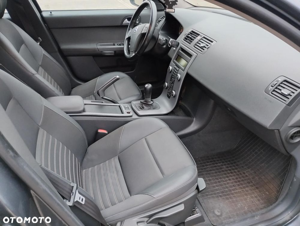 Volvo V50 1.6D DPF DRIVe - 7