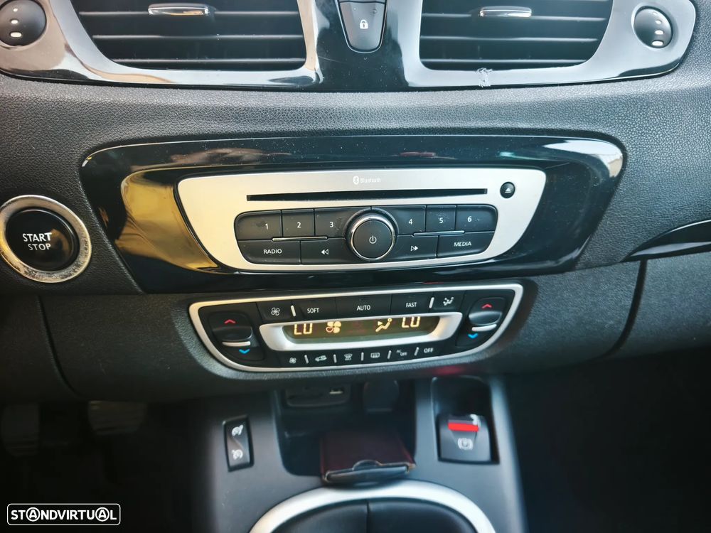 Renault Scénic Energy dCi 110 S&S Bose Edition - 10