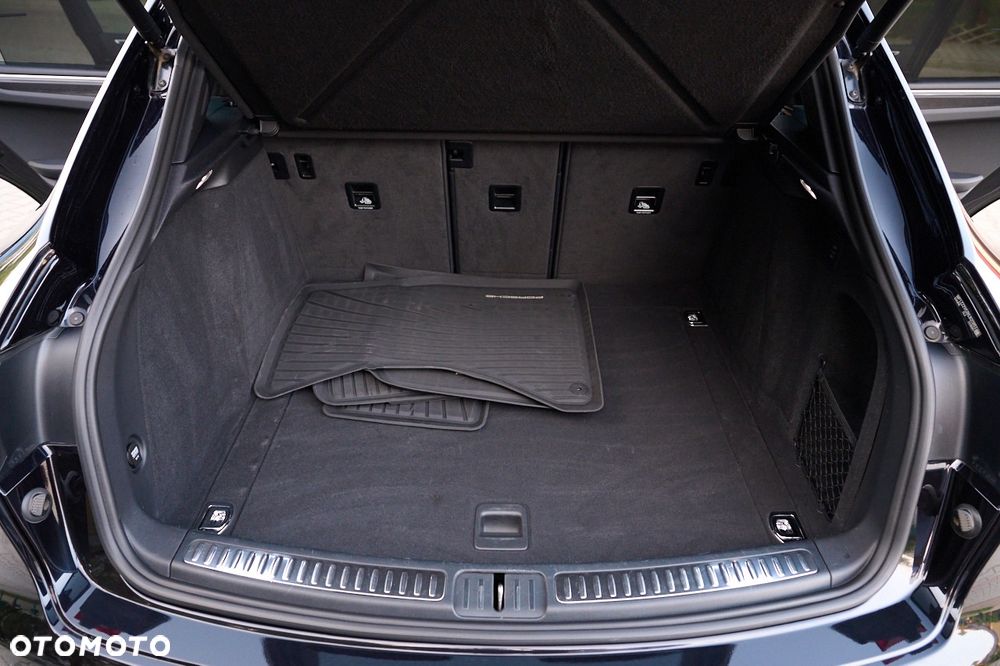 Porsche Macan S - 19