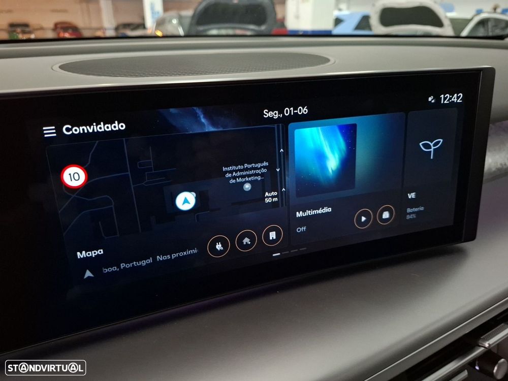 Hyundai Ioniq 9 110.3 kWh Calligraphy - 24
