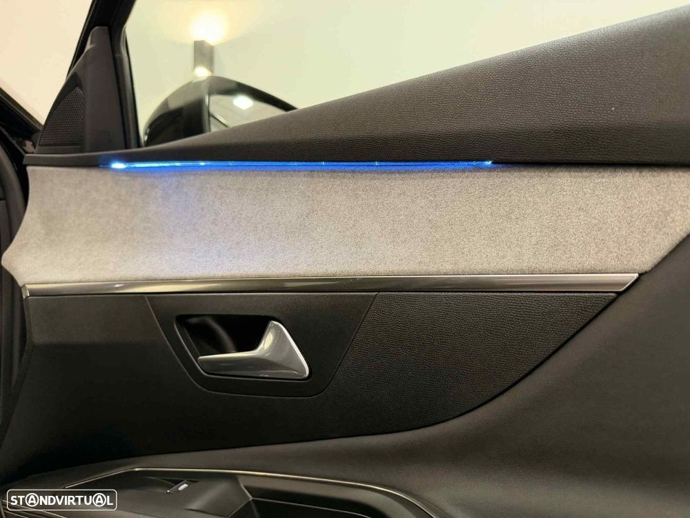 Peugeot 3008 1.5 BlueHDi GT EAT8 - 17