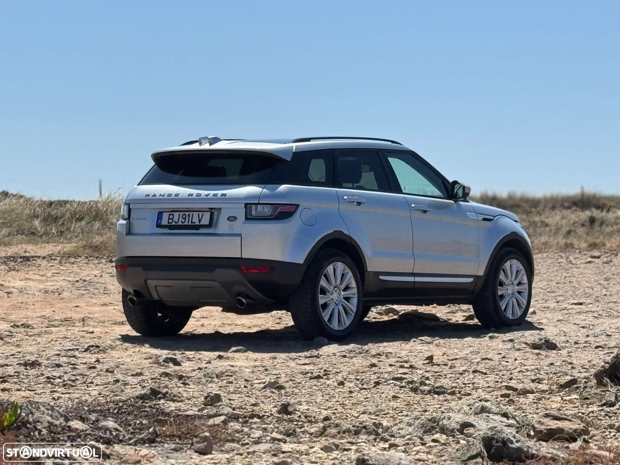 Land Rover Range Rover Evoque 2.0 Si4 HSE Dynamic - 4