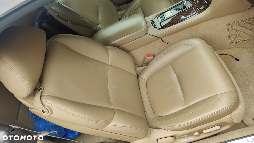 Lexus SC 430 - 29