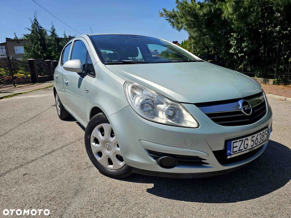 Opel Corsa 1.4 16V Innovation - 2