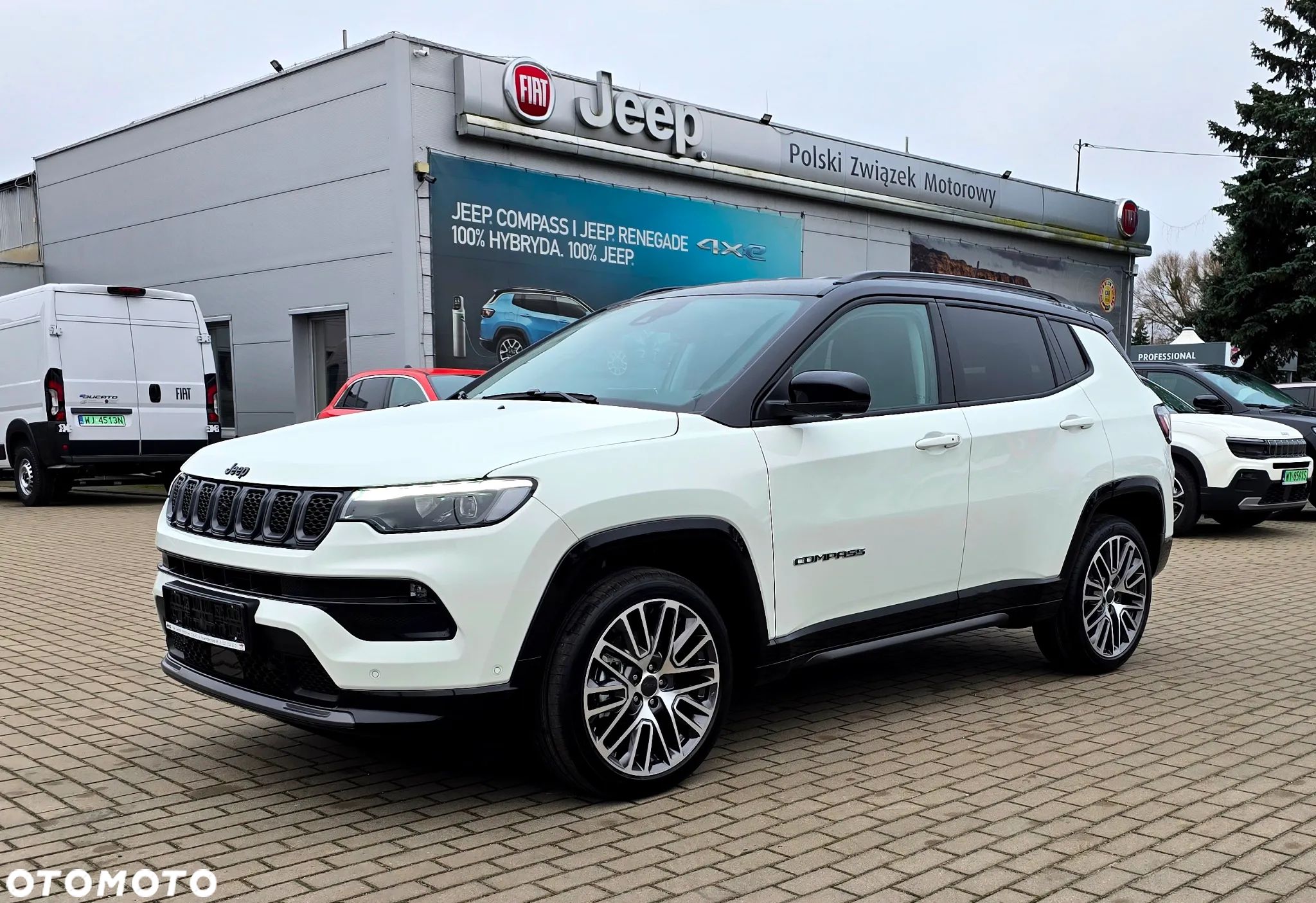 Jeep Compass - 1