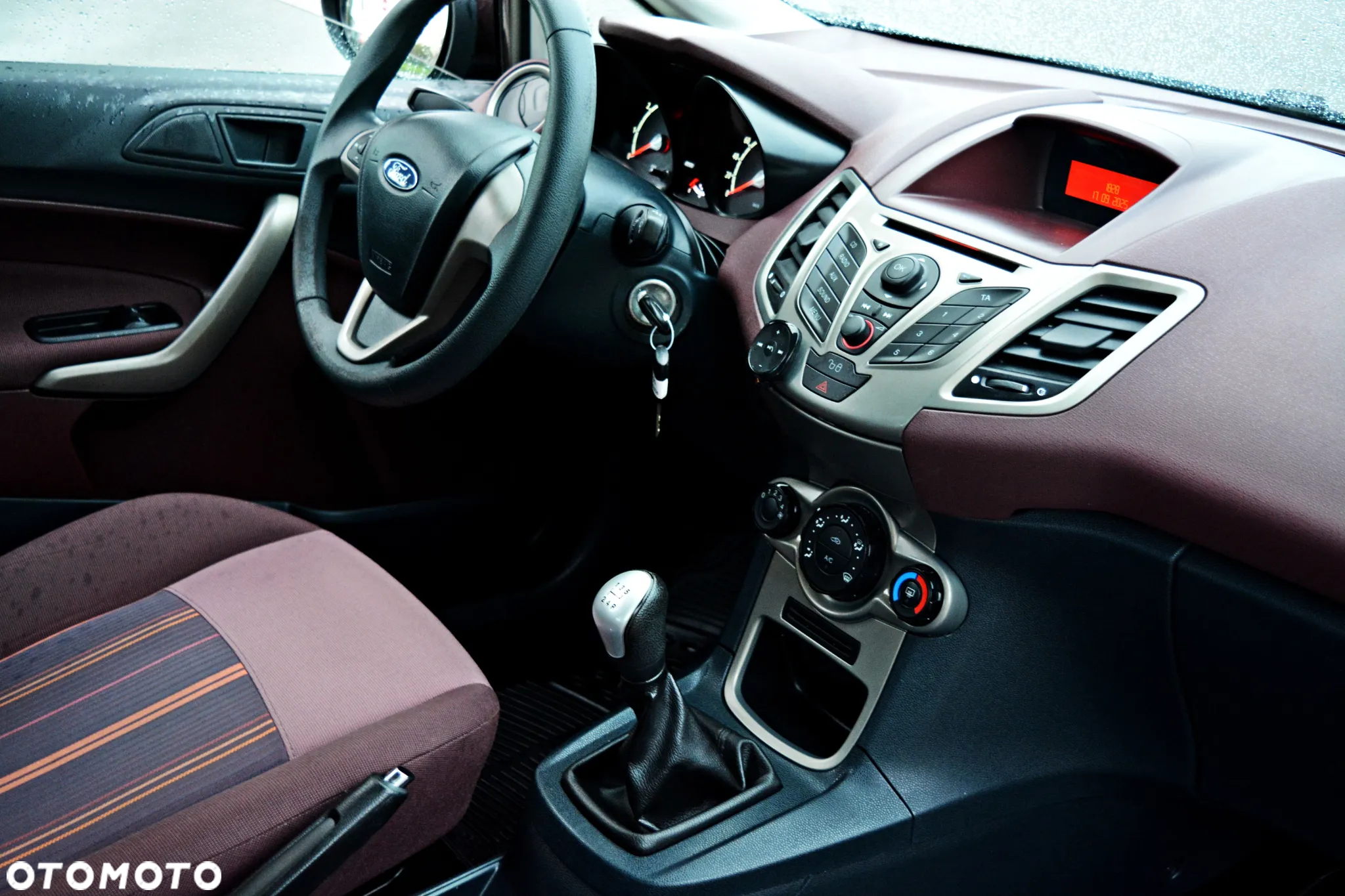Ford Fiesta 1.25 Ambiente - 11