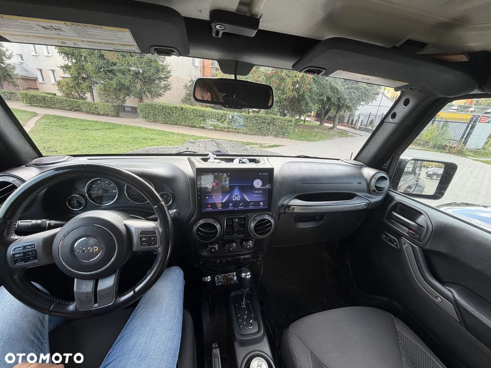 Jeep Wrangler - 7