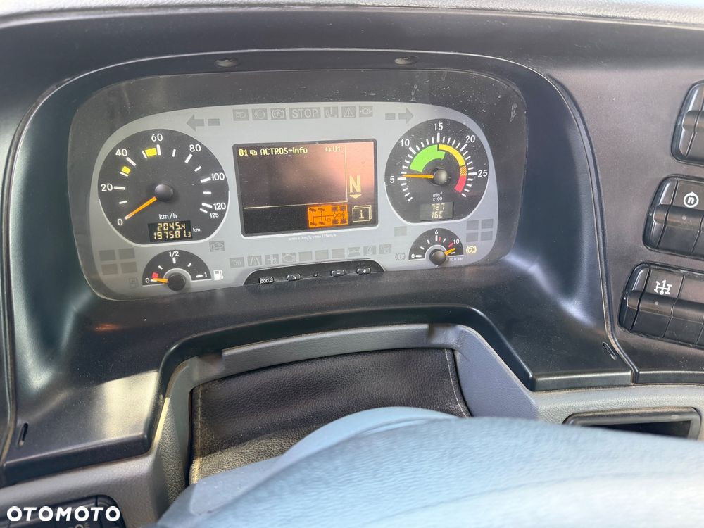 Mercedes-Benz ACTROS TYLKO 197000KM!! LEJ 10 MB - 13
