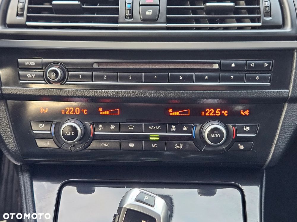 BMW Seria 5 530d - 33