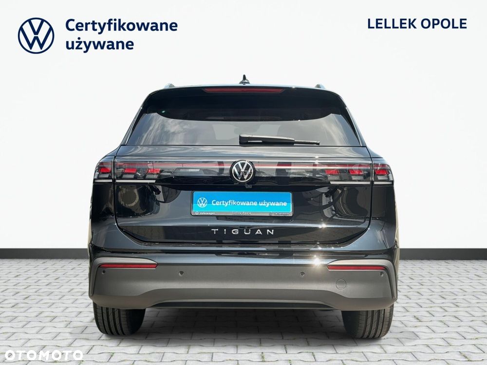 Volkswagen Tiguan 2.0 TDI SCR Life DSG - 8