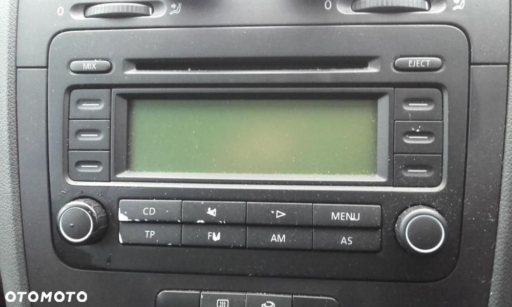 Vw Golf V 5 Touran Jetta  radio CD - 1