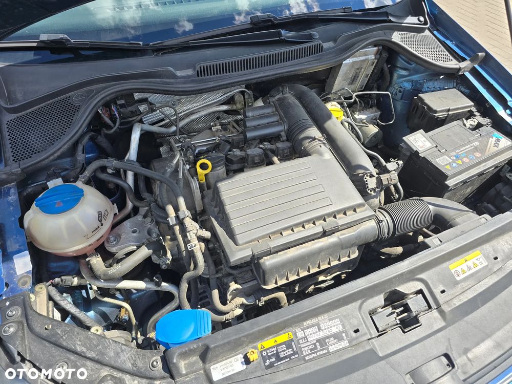 Volkswagen Polo - 16