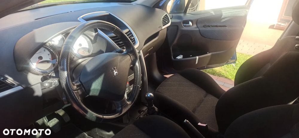 Peugeot 207 1.6 Sporty - 12
