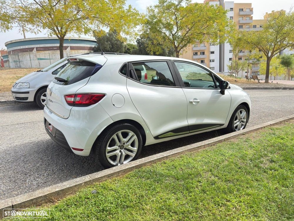 Renault Clio 1.5 dCi Confort - 5