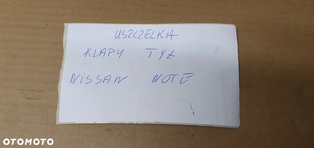 Uszczelka klapy bagażnika Nissan Note E11 - 6