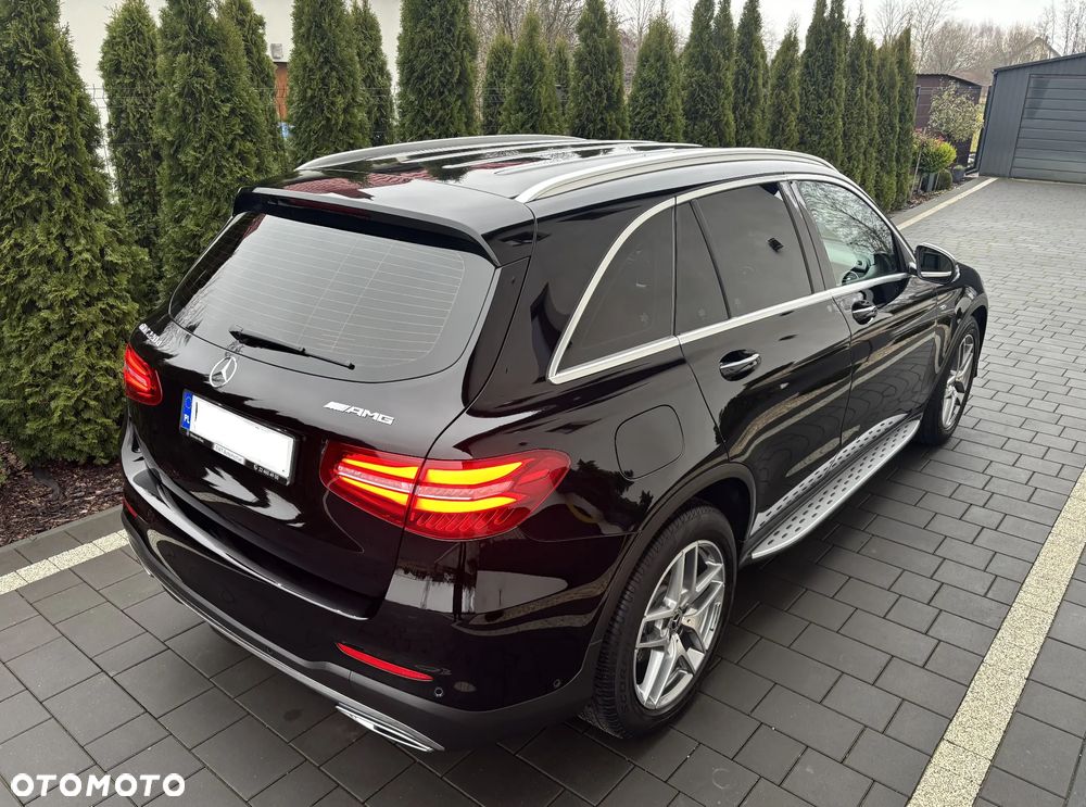 Mercedes-Benz GLC - 24