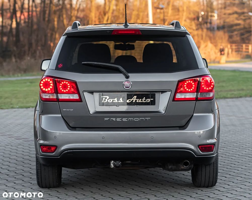 Fiat Freemont 2.0 Multijet 16V DPF Automatik Allrad Lounge - 11