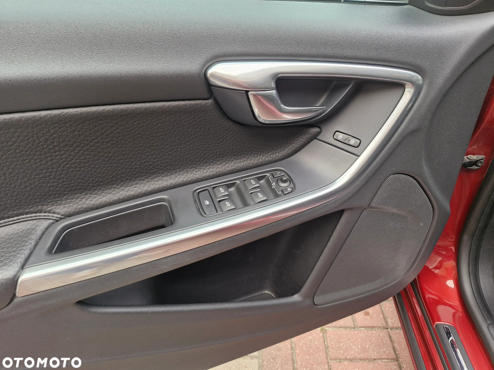 Volvo V60 D3 Momentum - 11