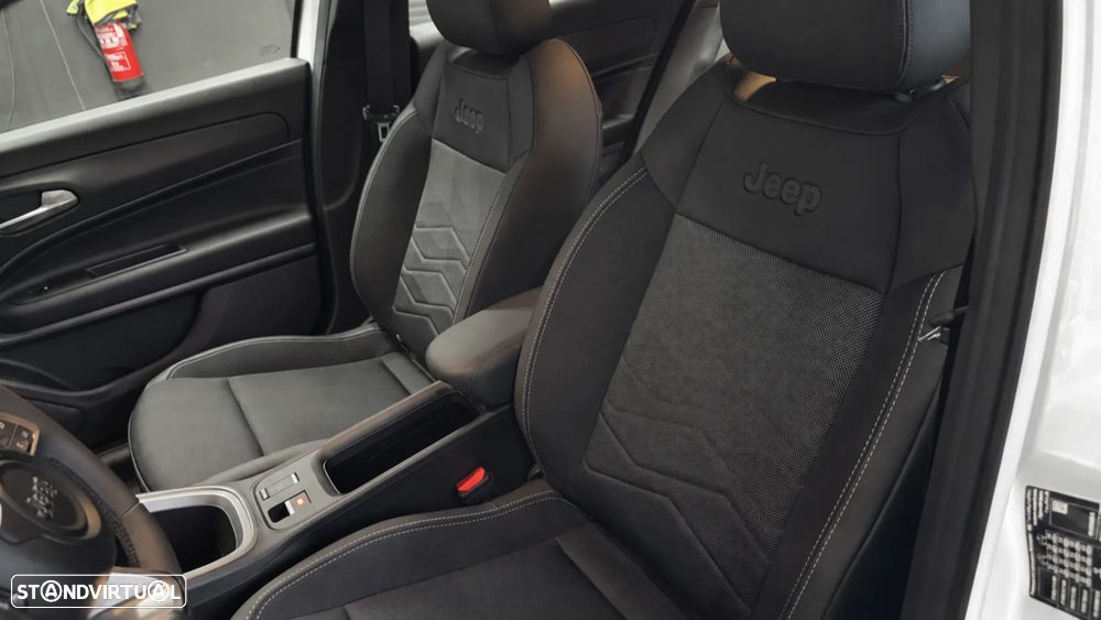 Jeep Avenger 54 kWh Altitude - 21
