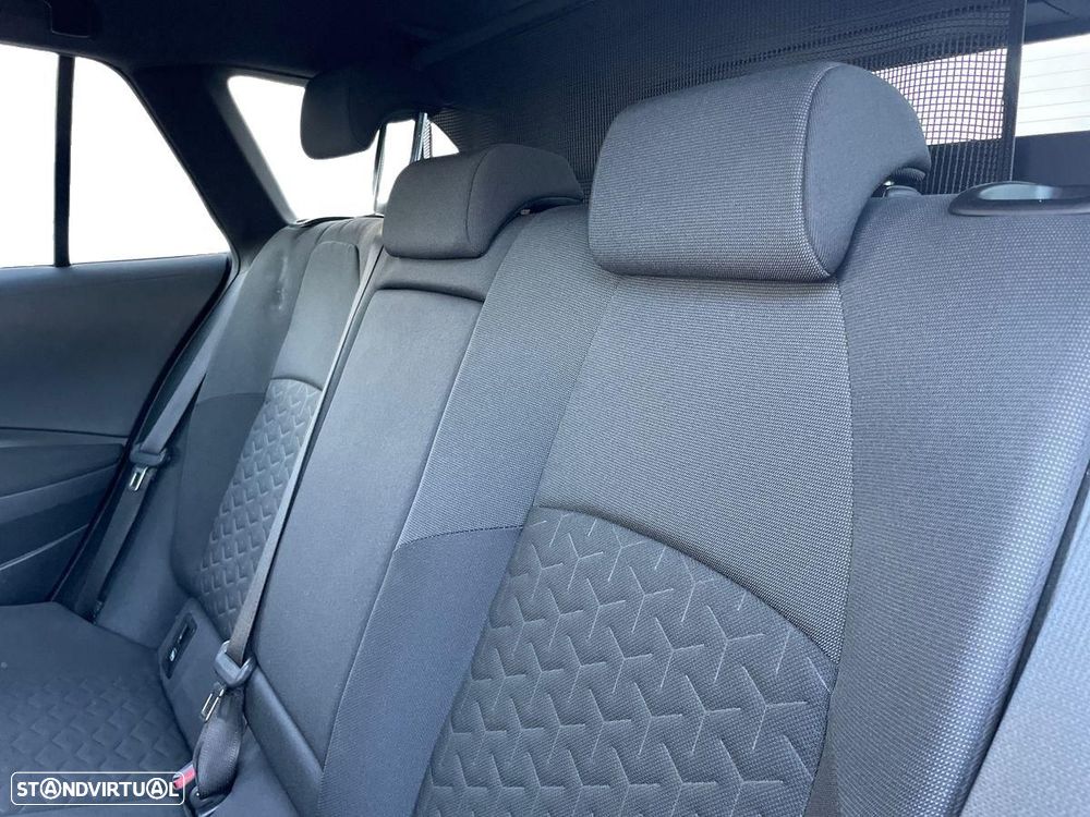 Toyota Corolla Touring Sports 1.8 Hybrid Comfort+P.Sport - 11