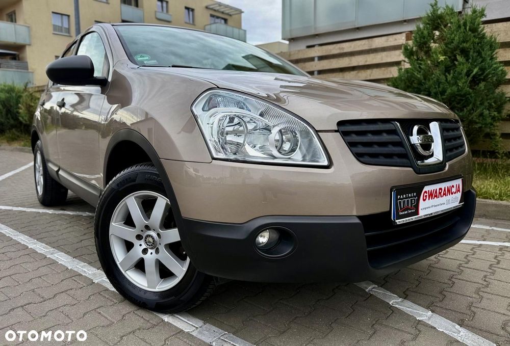 Nissan Qashqai - 1
