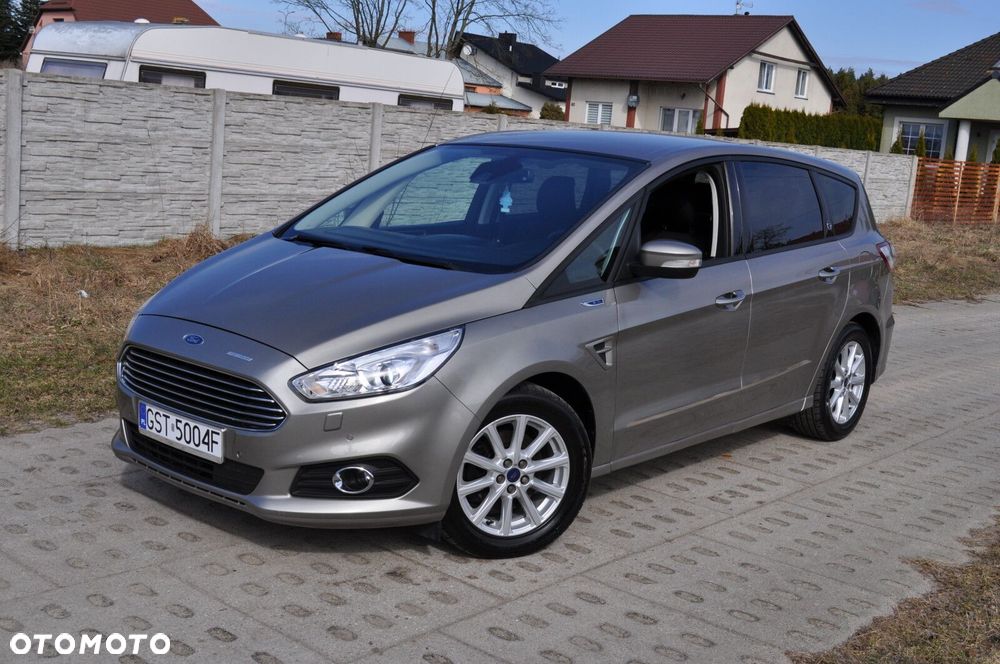 Ford S-Max - 9