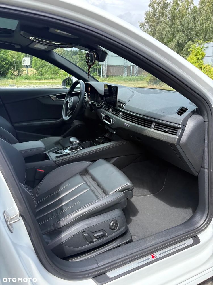 Audi A4 Limousine 45 TFSI quattro S tronic S line - 29