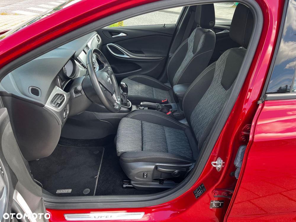Opel Astra 1.2 Turbo Start/Stop 120 Jahre - 16