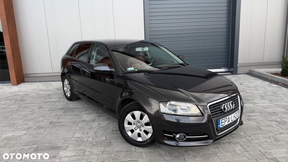 Audi A3 Sportback 1.6 TDI DPF Ambition - 1
