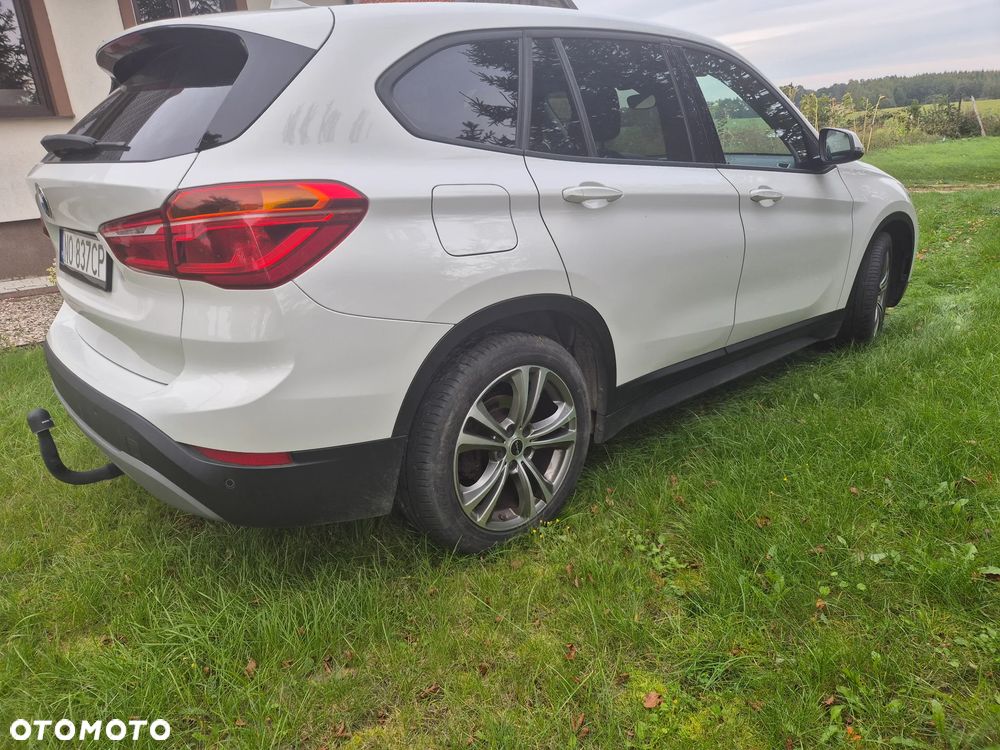 BMW X1 sDrive18d xLine - 3