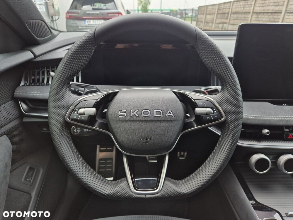 Skoda Superb 2.0 TSI Sportline DSG - 39