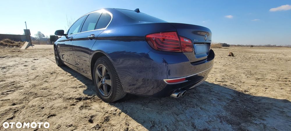 BMW Seria 5 530d xDrive Luxury Line - 4