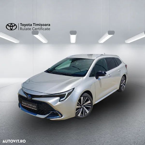 Toyota Corolla 1.8 HSD TS Dynamic - 1