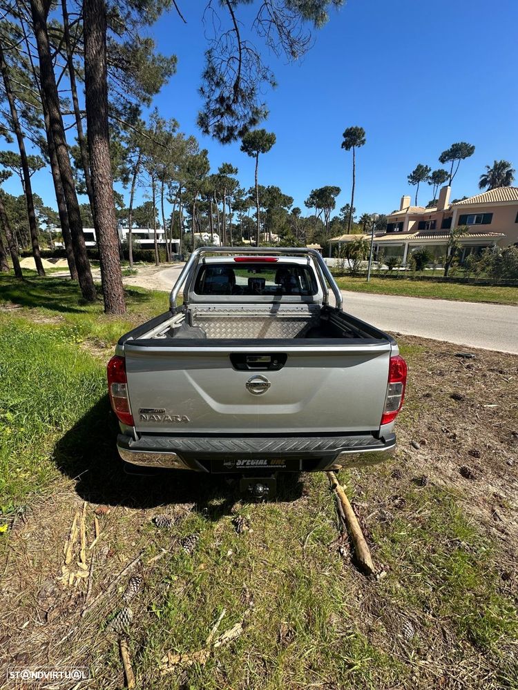 Nissan Navara 2.3 dCi CD 4WD Acenta - 5