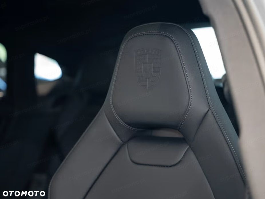 Porsche Panamera 4 - 5