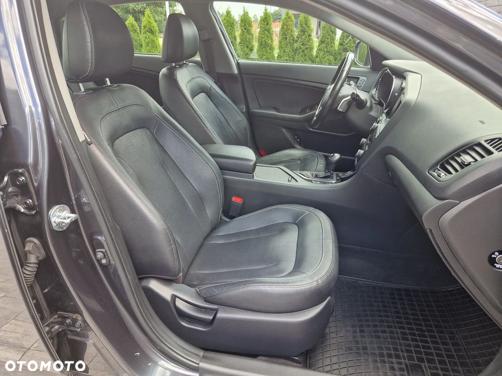 Kia Optima 2.0 XL - 17