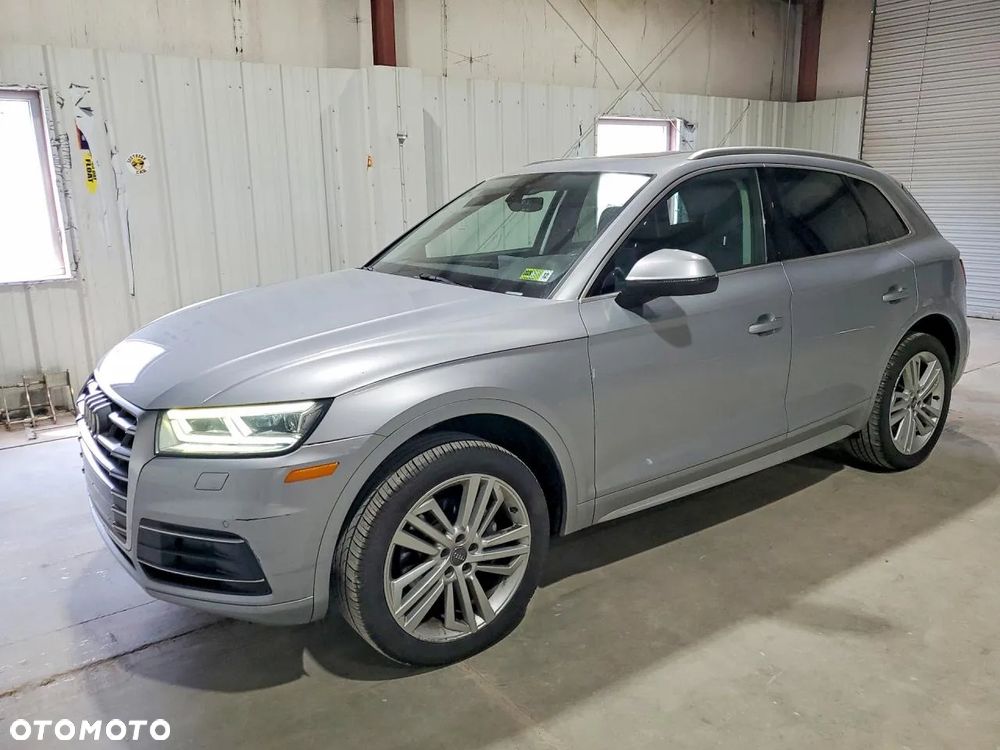 Audi Q5 2.0 TFSI Quattro S tronic design - 2