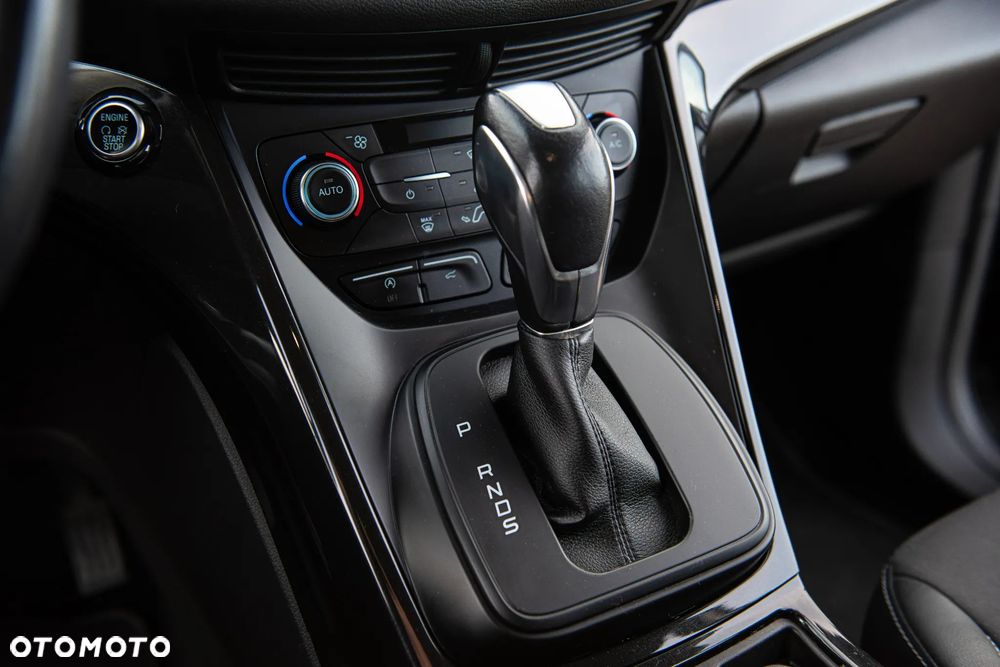 Ford Kuga 2.0 TDCi AWD Titanium - 14