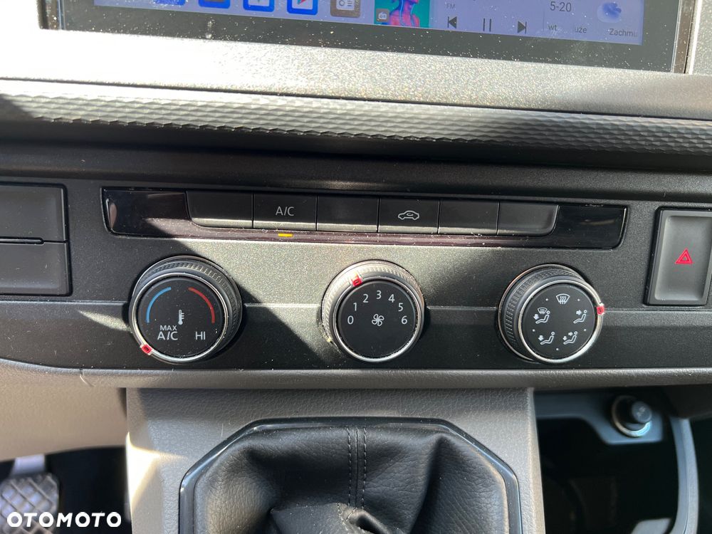 Volkswagen Transporter T6.1 - 26