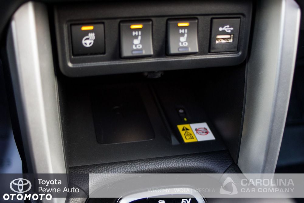 Toyota Corolla Cross - 8