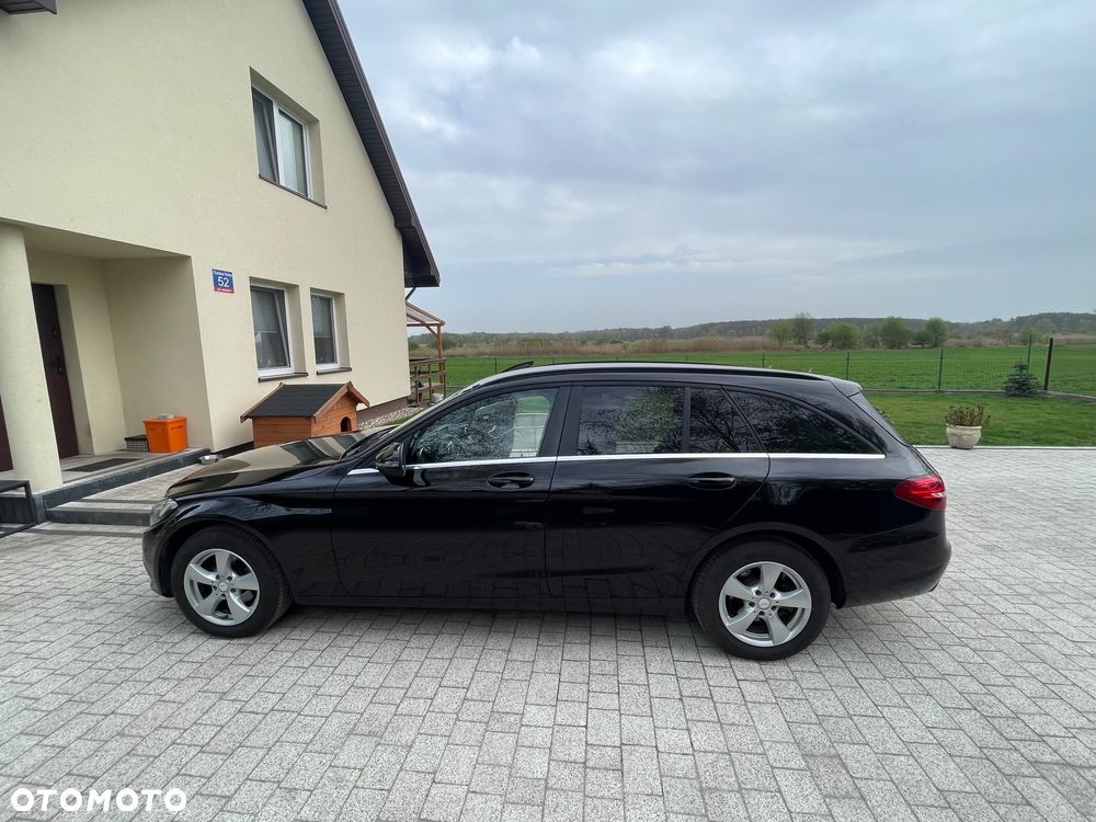 Mercedes-Benz Klasa C 180 (BlueTEC) d 7G-TRONIC Avantgarde - 4